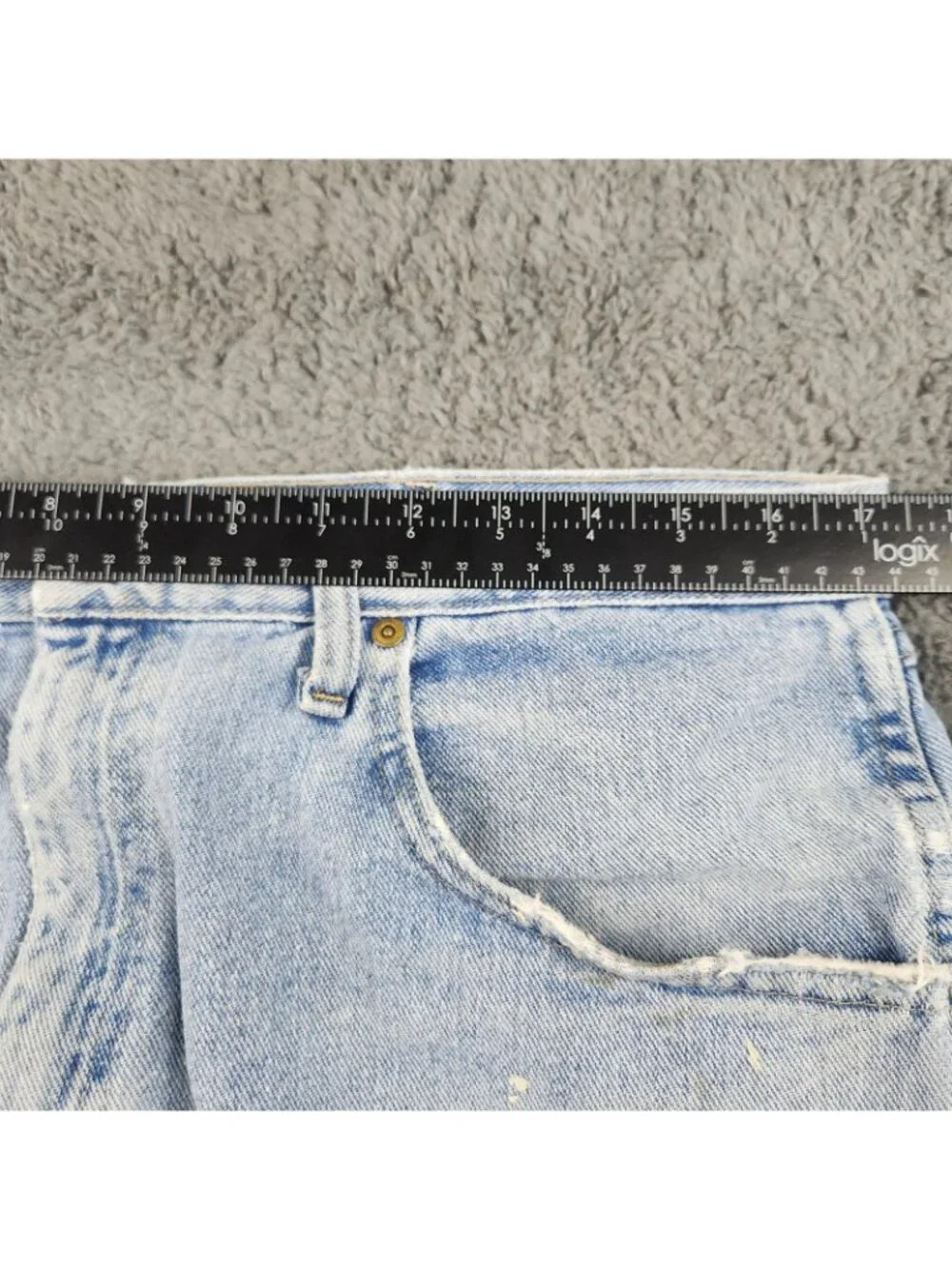 Men's Relaxed Fit Straight Leg Blue Jeans 36x30 Distressed Wrangler Workwear - Picture 3 of 11